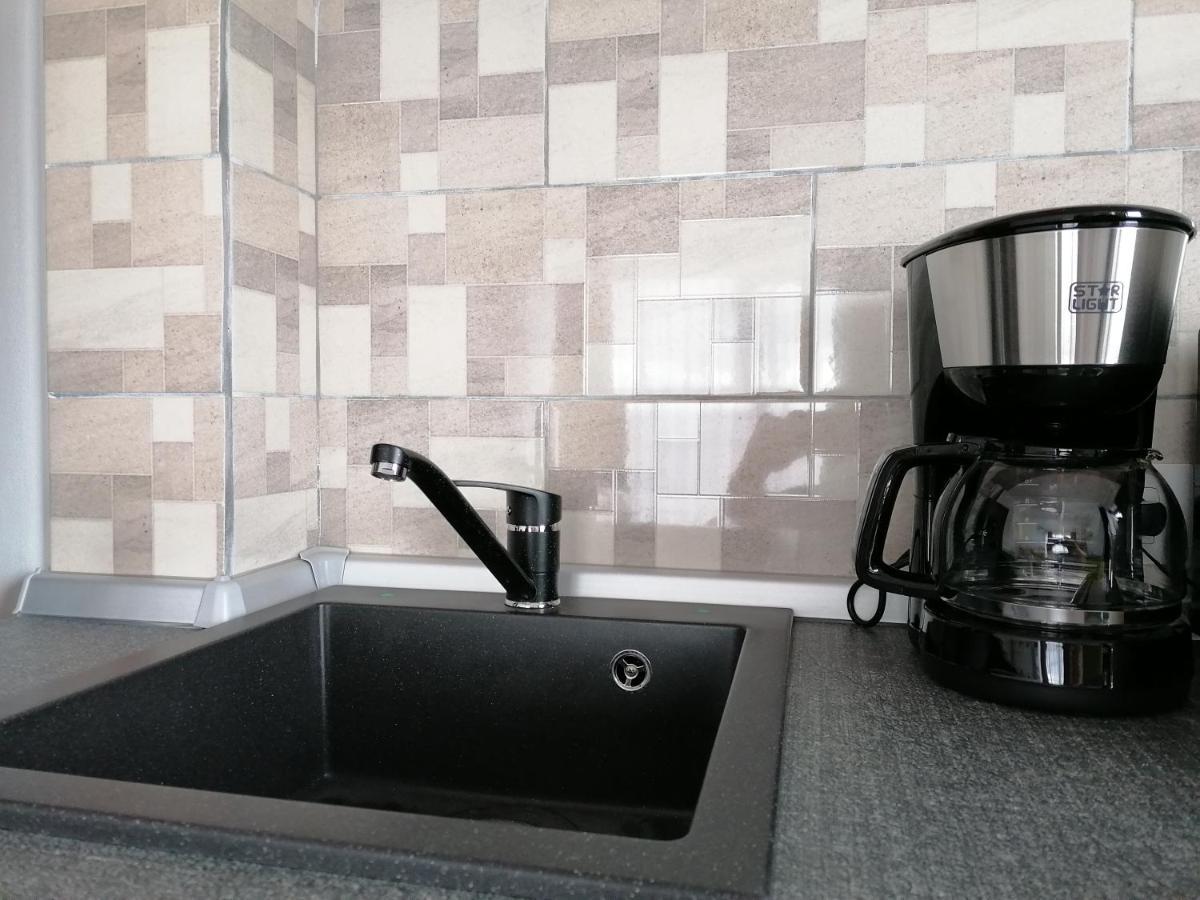 Ama Apartament Cu Terasa 50 Mp & Parcare 布拉索夫 外观 照片