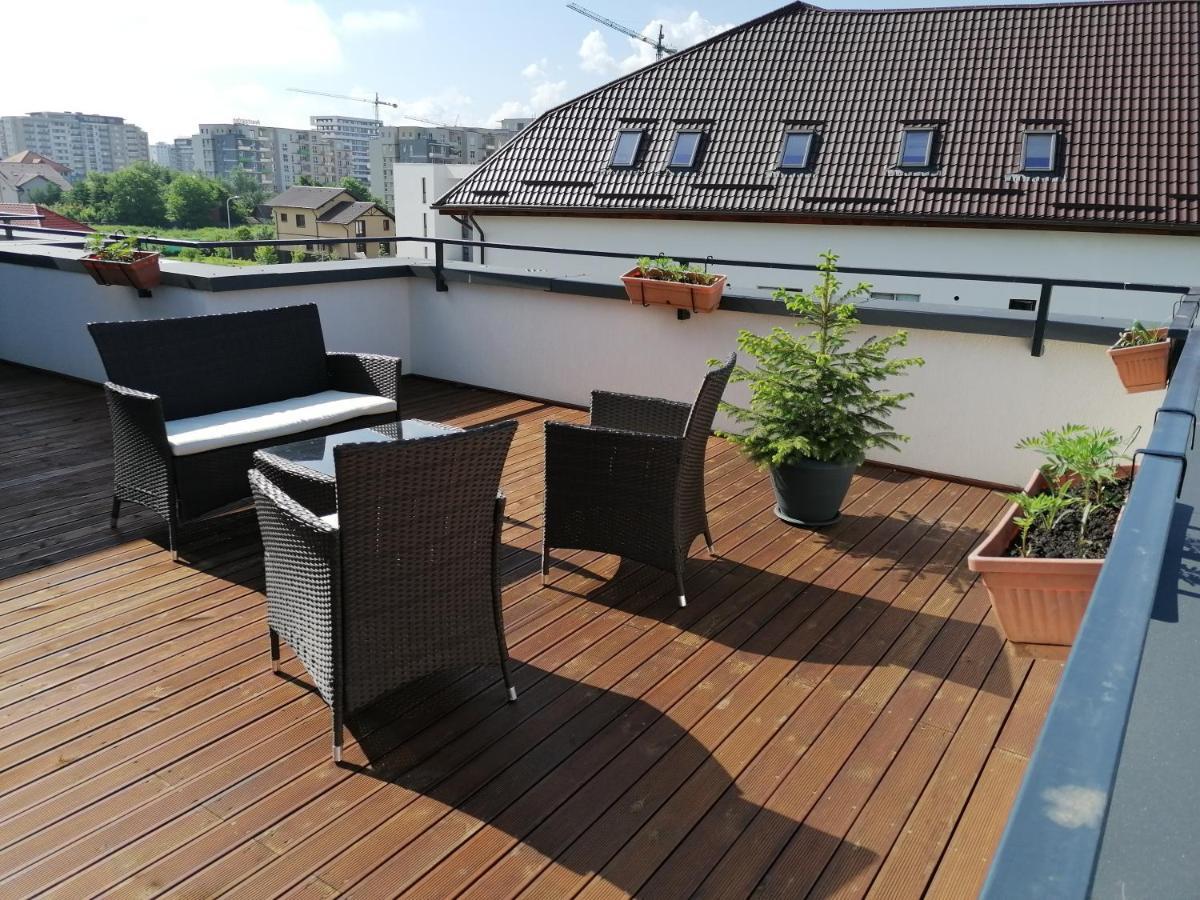 Ama Apartament Cu Terasa 50 Mp & Parcare 布拉索夫 外观 照片