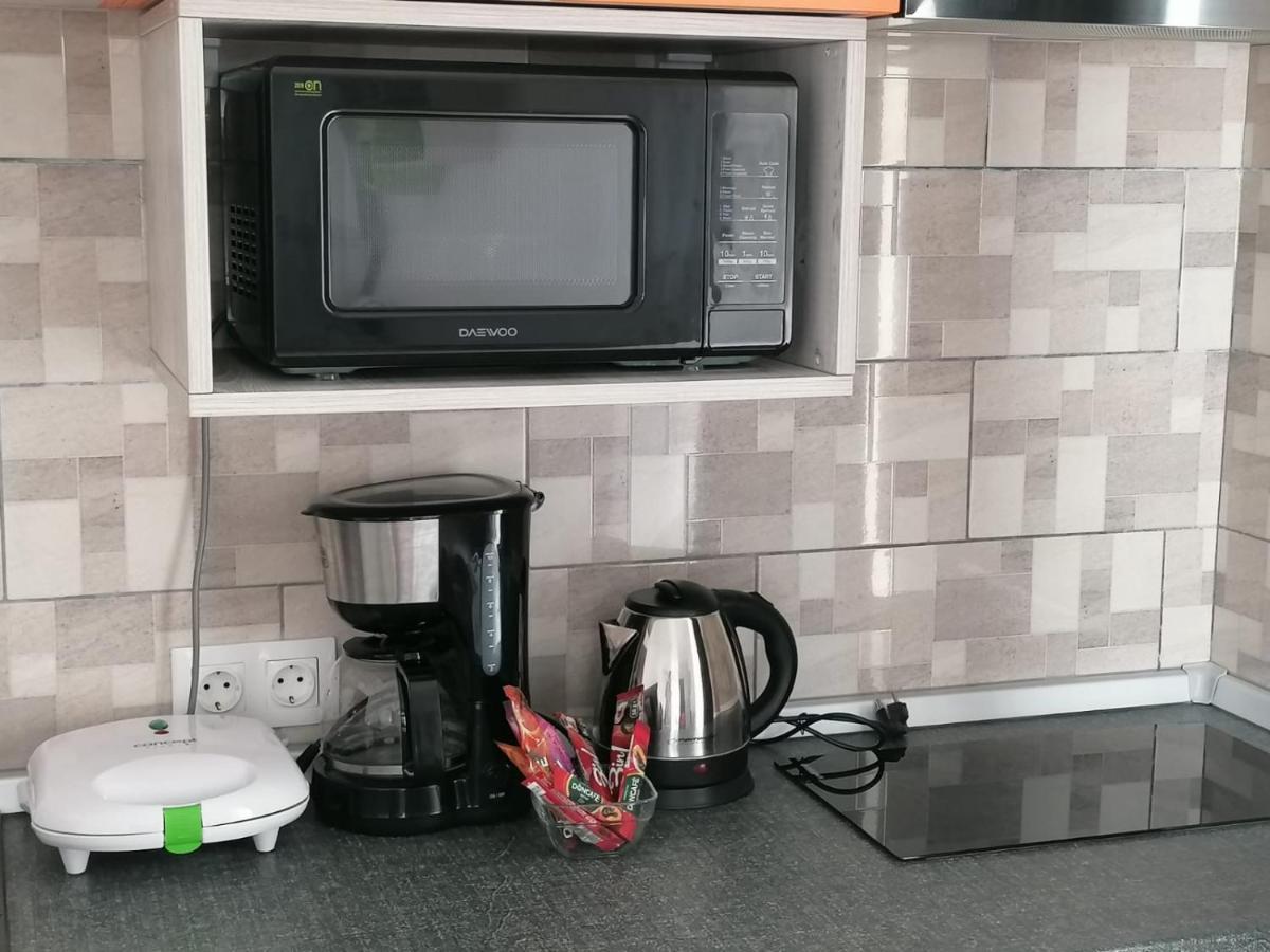 Ama Apartament Cu Terasa 50 Mp & Parcare 布拉索夫 外观 照片