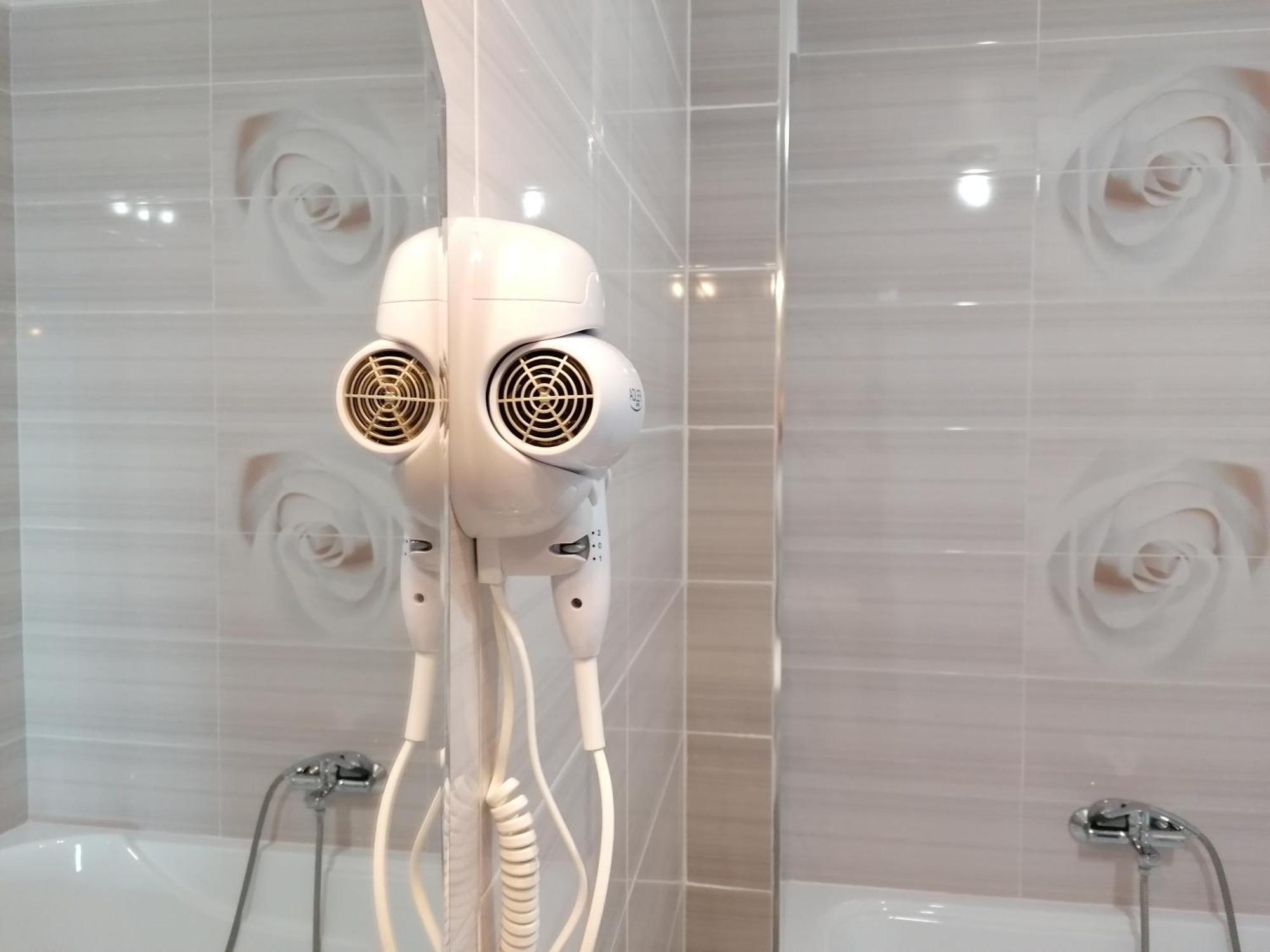 Ama Apartament Cu Terasa 50 Mp & Parcare 布拉索夫 客房 照片